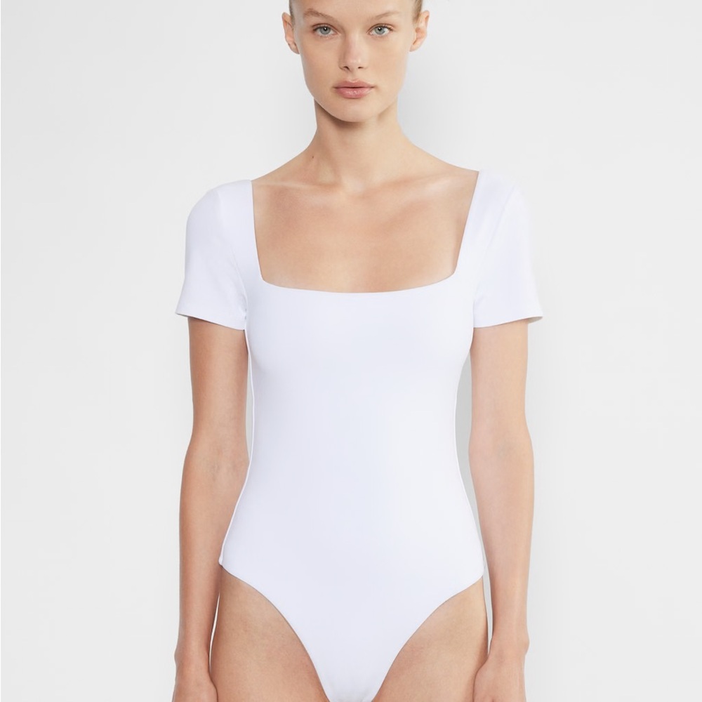 Aritzia Original Contour Squareneck Bodysuit White Large